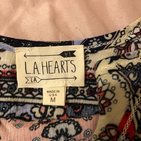 Loft jean shorts with LA HEARTS‎ tank. - Picture 3 of 9